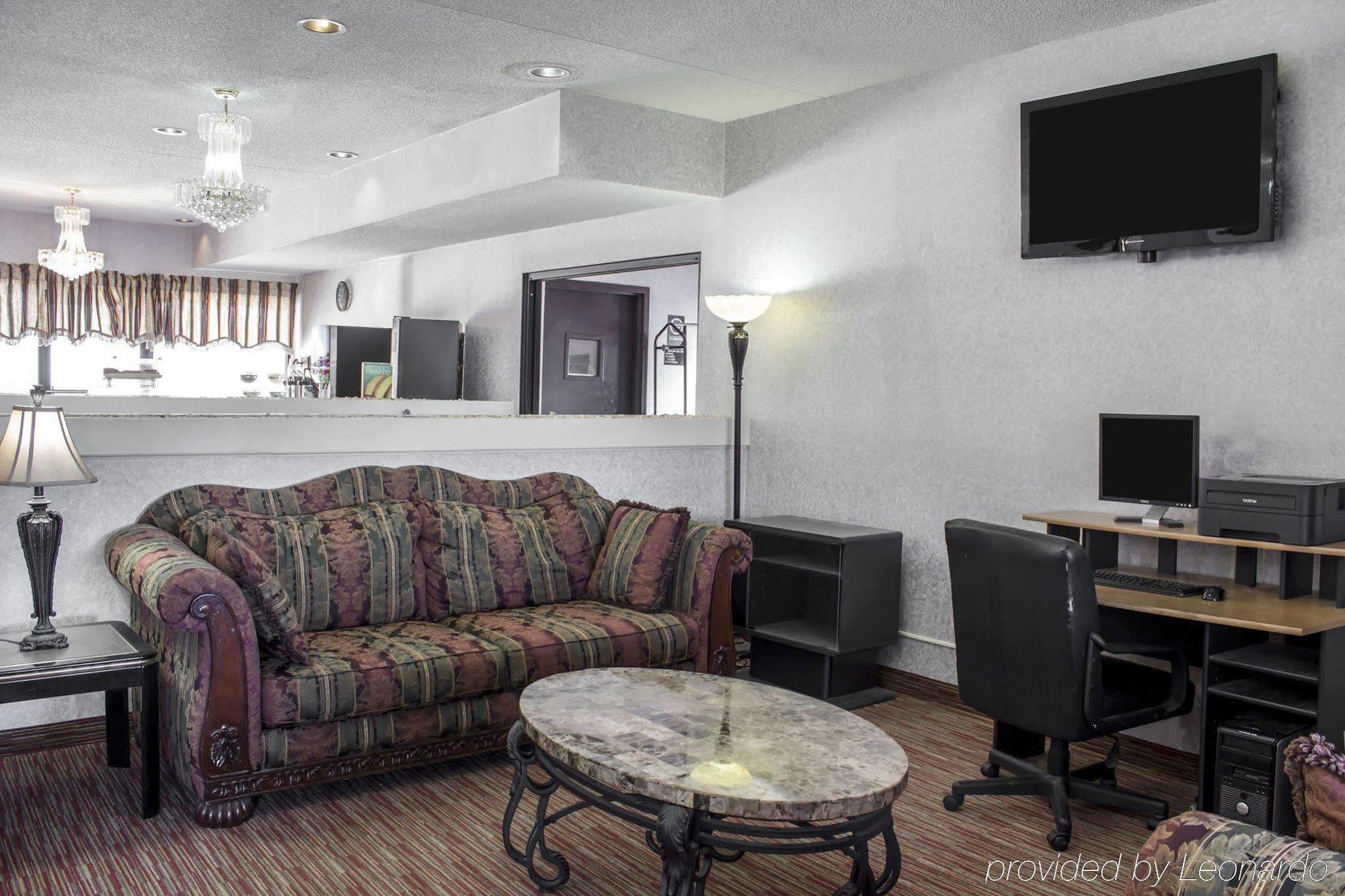 Hotel Clarion Pointe Archdale Esterno foto